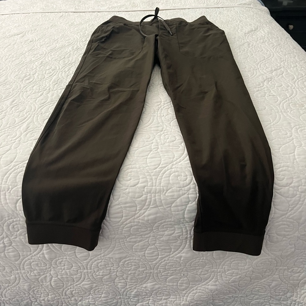 Men’s Lululemon joggers